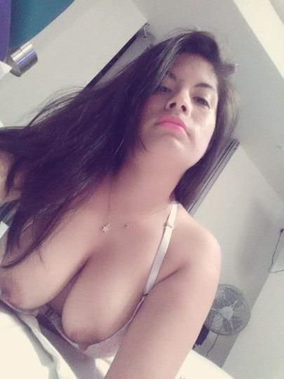 Hey love, I,m 27 yrs old horny skank girlfriend broad just Want a lover or lady gf lady to go down andeat my pusssy💟 ...